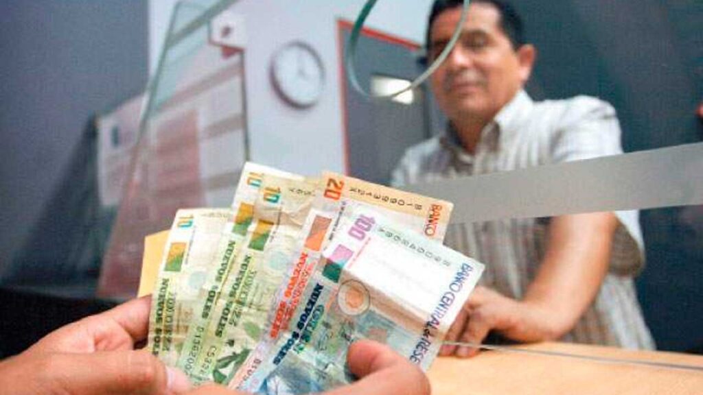 Sueldo Mínimo de S/ 1130 Entra en Vigencia: Impacto y Lo que Debes Saber